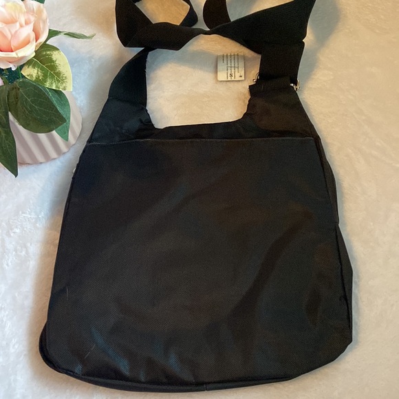 NWT American Tourister Black Cross Body Travel Bag Adjustable Strap - Picture 4 of 11